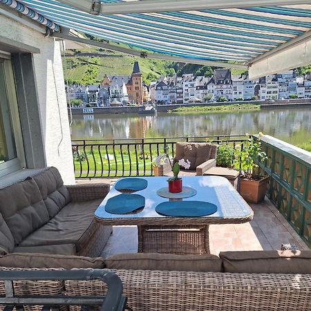 "Ferienhaus An Der Mosel" Zell an der Mosel Exterior photo
