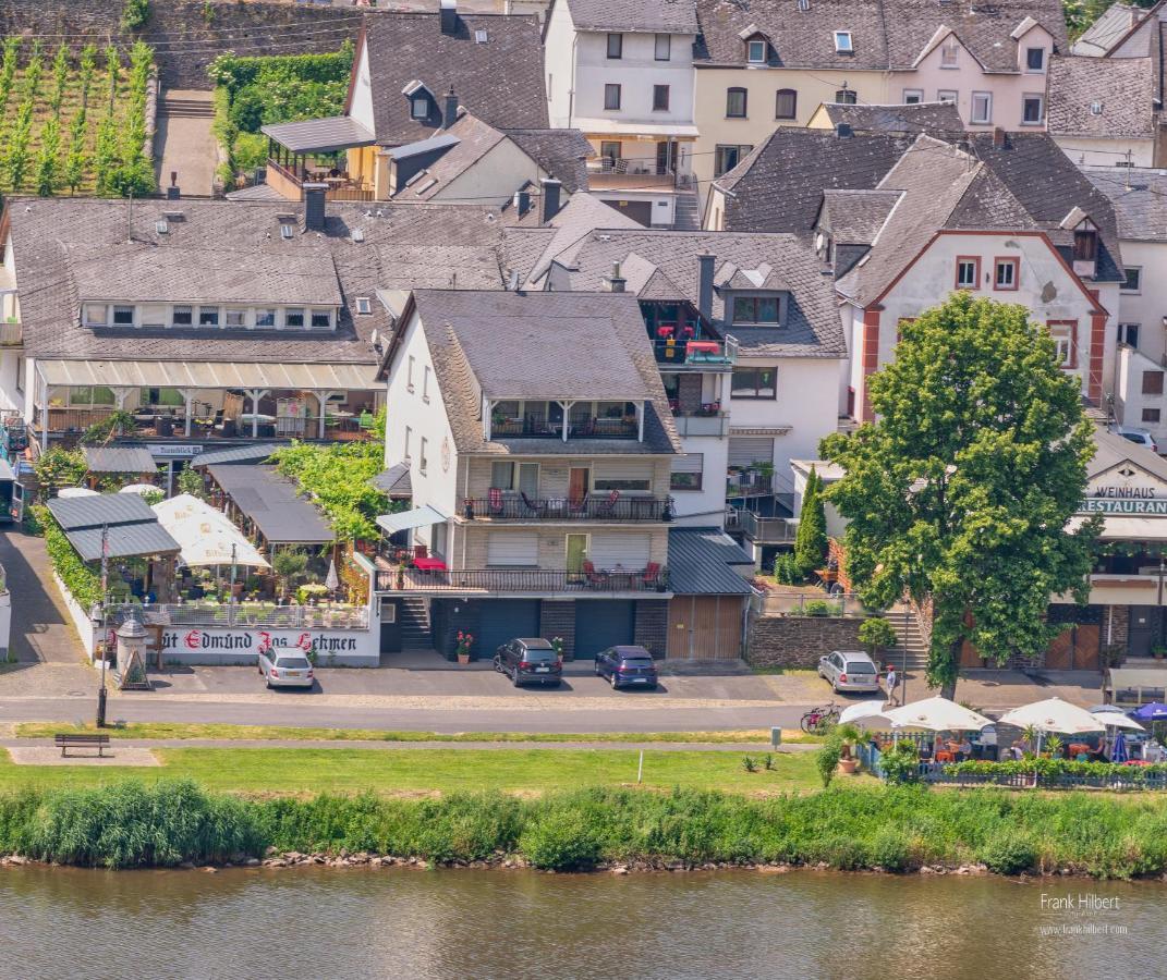 "Ferienhaus An Der Mosel" Zell an der Mosel Exterior photo
