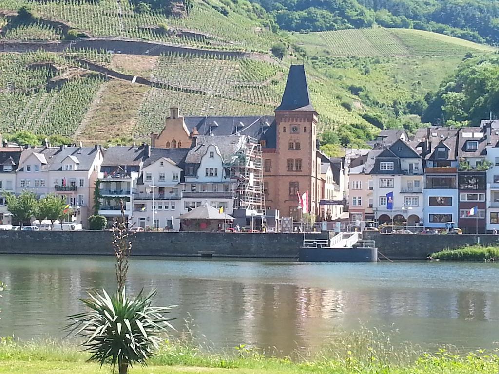 "Ferienhaus An Der Mosel" Zell an der Mosel Exterior photo