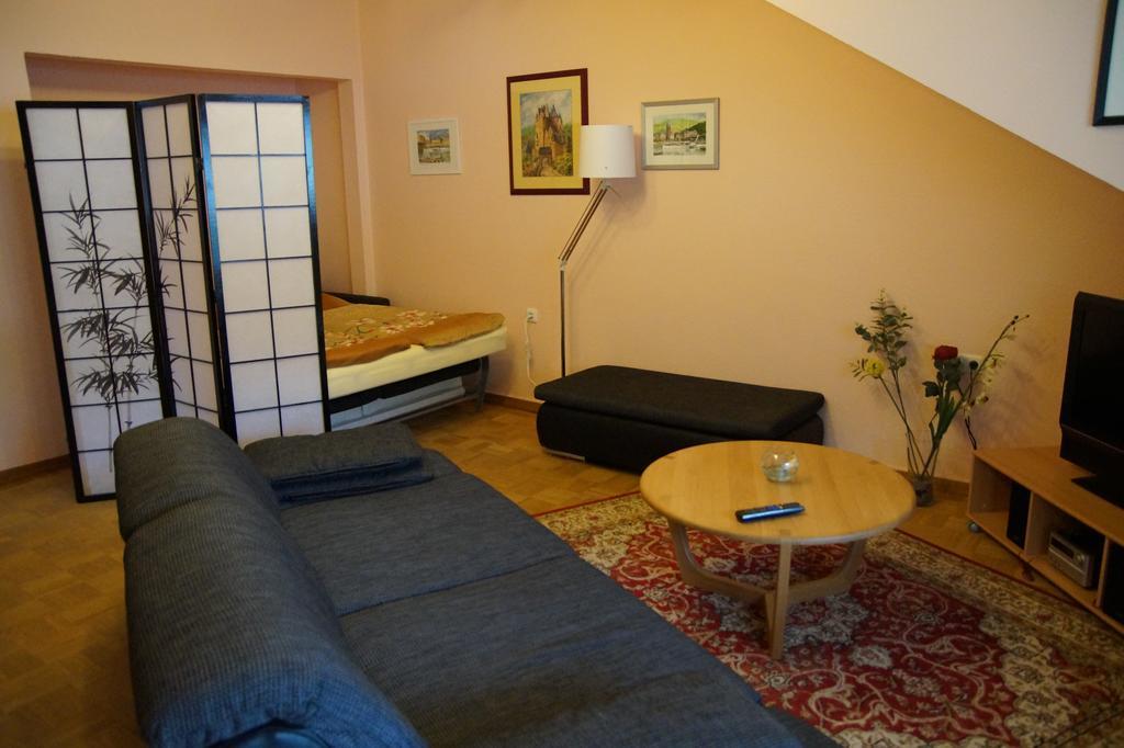 "Ferienhaus An Der Mosel" Zell an der Mosel Exterior photo